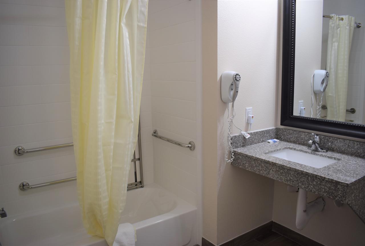 Texas Bungalows Hotel & Suites أوستن المظهر الخارجي الصورة